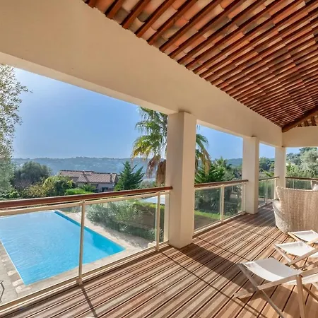 Infinity Pool Villa